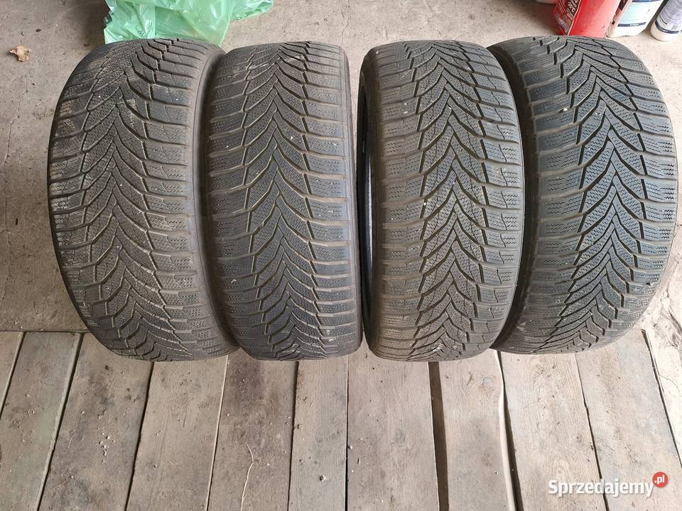 Opony zimowe 225 45 R17 Iłża sprzedam