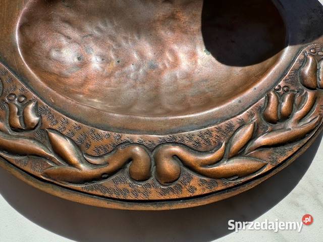 Stara taca mosiężna z ładnym dekorem popielnica Częstochowa