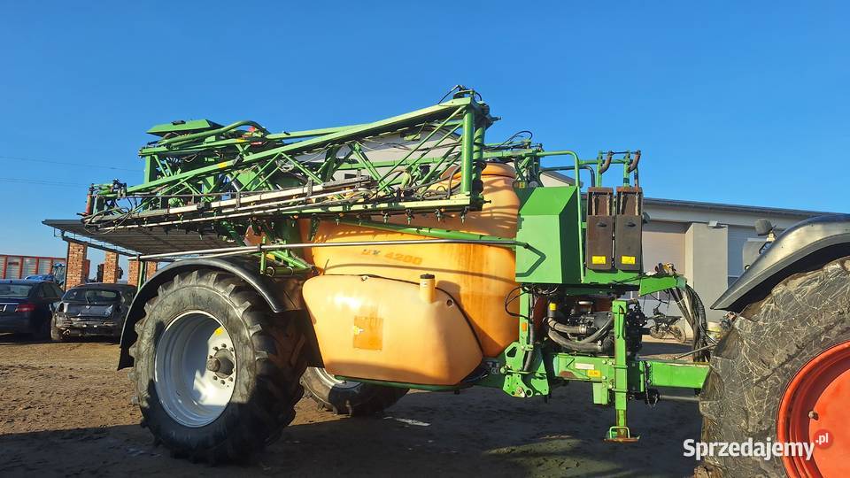 Opryskiwacz Amazone UX 4200 wielkopolskie Baszków sprzedam
