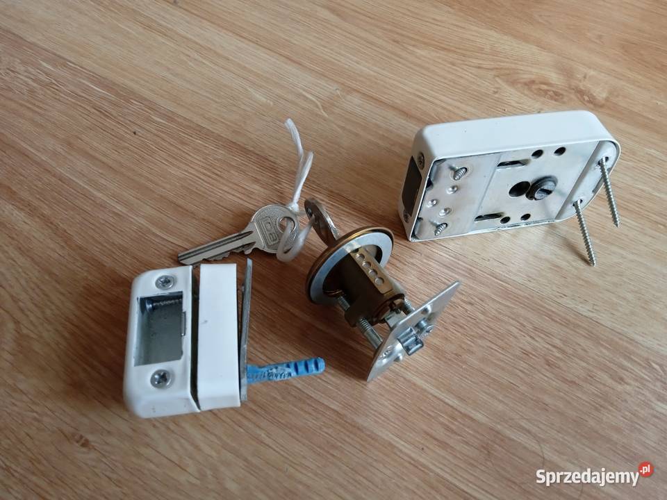 Zamek nawierzchniowy 5060 biały Poznań