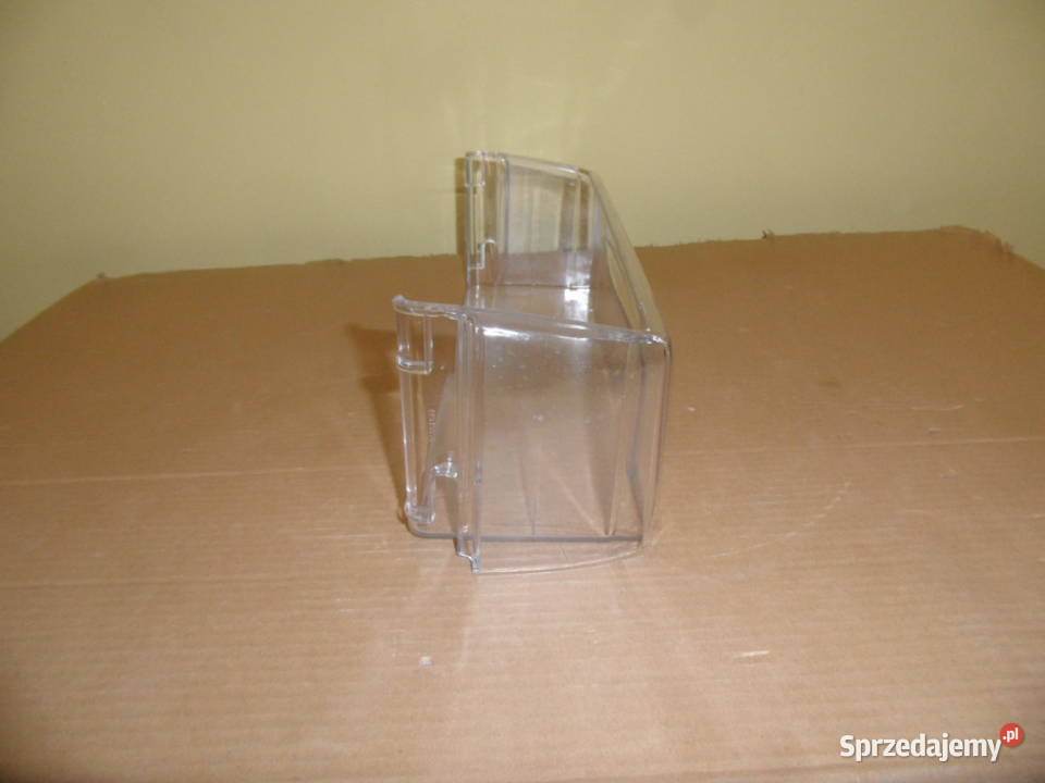 polka balkonik lodowki candy