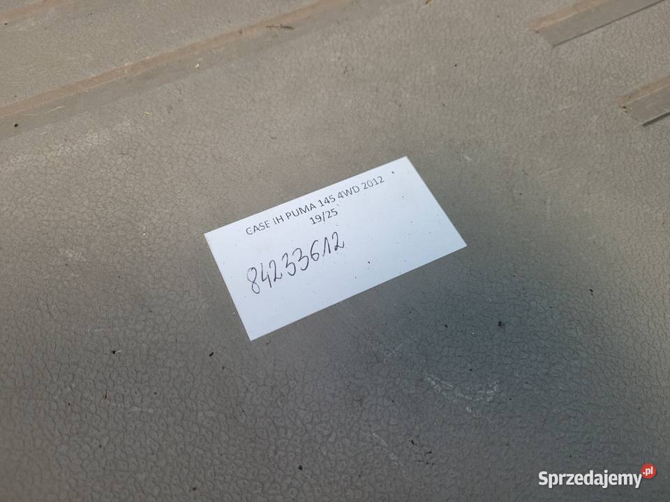 CASE IH PUMA 145 12r MATA PODŁOGOWA PRZEDNIA Kabina i karoseria Kolno