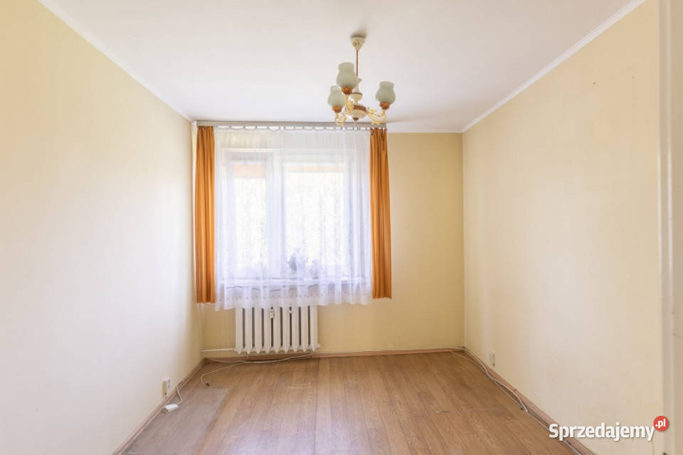 3 pokoje 55 m Balkon 1 piętro piwnica Piękny 55m2 Bielawa