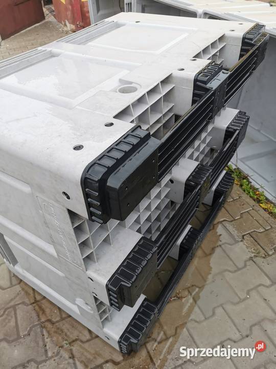 Sprzedam skrzyniopalety plastikowe do owoców i Skrzynki i opakowania łódzkie Krośniewice sprzedam