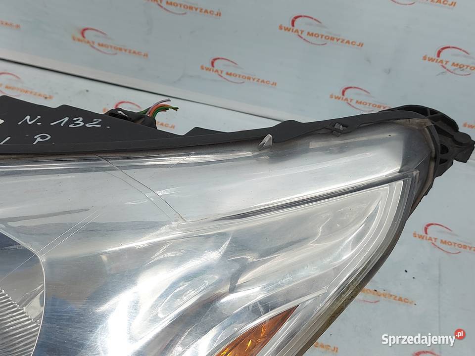CITROEN DS4 13r lampa lewa przód osobowe Kielce