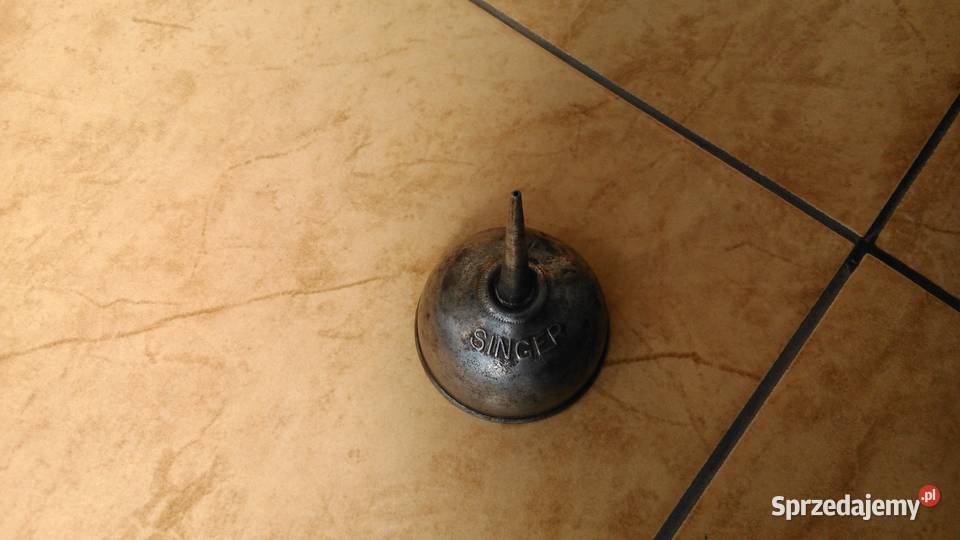 Stara oliwiarka do maszyny do szycia Singer Sieradz
