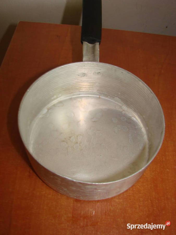 aluminiowy rondelek PRL