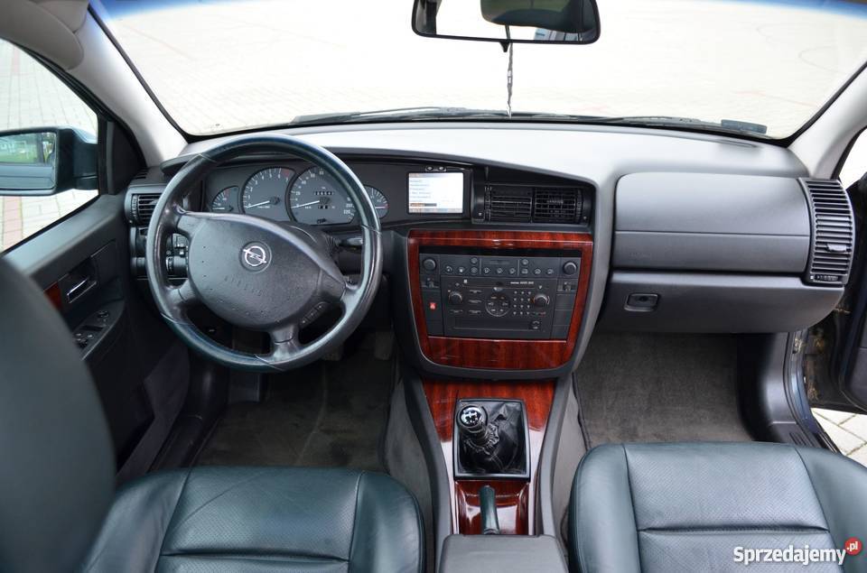 Opel Omega 22 Design Edition benzyna kombi Mogilno sprzedam