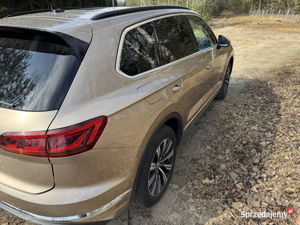 Volkswagen Touareg 30 TDI 320 2018r Głogów