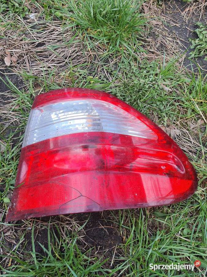 Tylna lampa Mercedes Aleksandrów Łódzki