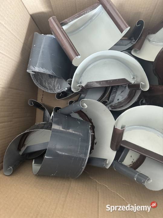 Rynna 150 mm z blachy powlekanej RAL 9006 połysk Oleśnica