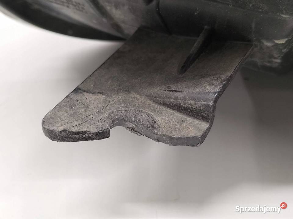 LAMPA PRZÓD PRAWA EUROPA ET7613W029AK Ford