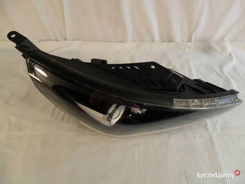 REFLEKTOR PRZÓD STRONA PRAWA HYUNDAI I30 Motoryzacja Nowy Tomyśl sprzedam