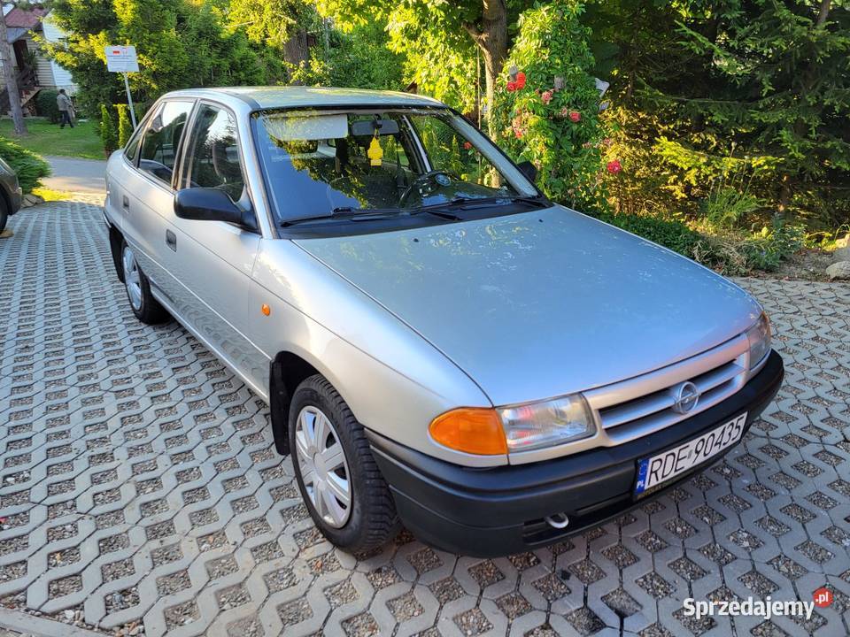 Opel Astrastan kolekcjonerskimały przebieg