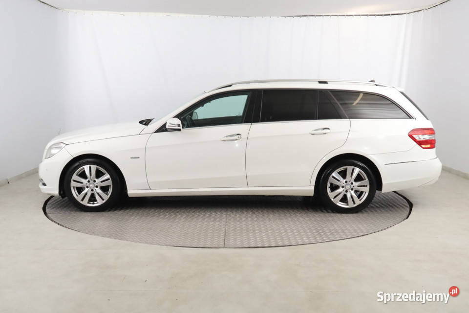 Mercedes E E 200 CDI 2143cm3