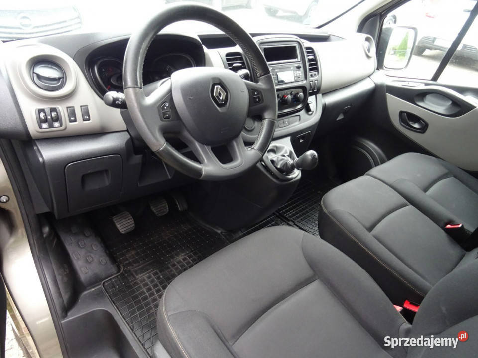 Renault Trafic Samochód 9cio osobowy z Samochody osobowe Łódź