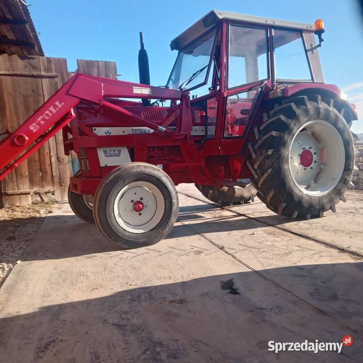 International 744 case IH IHC 644 Janów Lubelski
