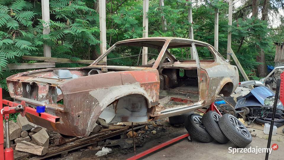 Fiat 128 sport coupe 2 sztuki zarejestrowany Rok produkcji 1972