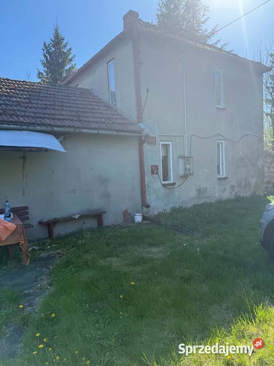 Gospodarstwo wiejskie z zabudowaniami i Słaboszów