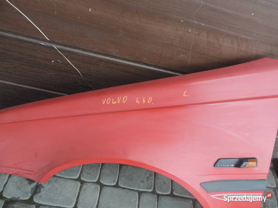 VOLVO 440 BŁOTNIK LEWY PRZÓD Nowy Sącz