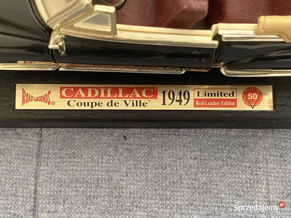 Road Legends Cadilac Coupe de Ville model 118