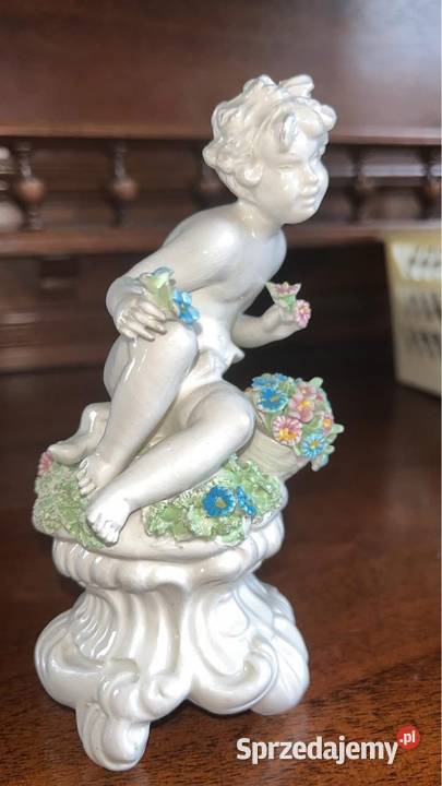 Figurka Cherubin z kwiatkami Capo di Monte Gdańsk
