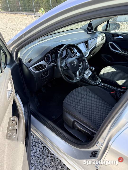Opel Astra K 2017r czujnik deszczu