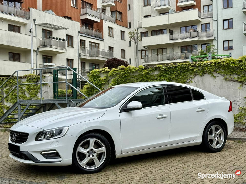Volvo S60 20 benzyna Rdesign T3 II 2010 Tarnowskie Góry