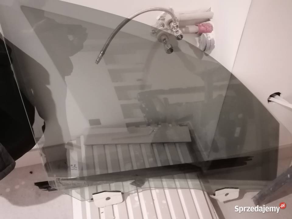 Szyby Listwy drzwi BMW X5 G05 osobowe Listwy Radzyń Podlaski