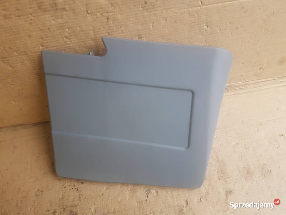 Iveco Daily 4 0611 osłona boczna zaślepka kanapy Legnica