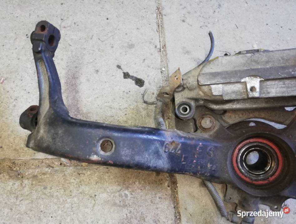 Zwrotnica zwrotnice Audi a4 s4 b5 a6 c5 duży Zwrotnice Sanok