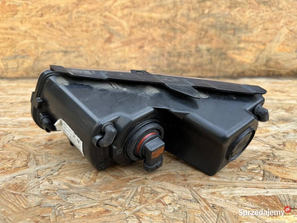 Halogen przód prawy rh volkswagen Polo 6R na 1 Sieraków