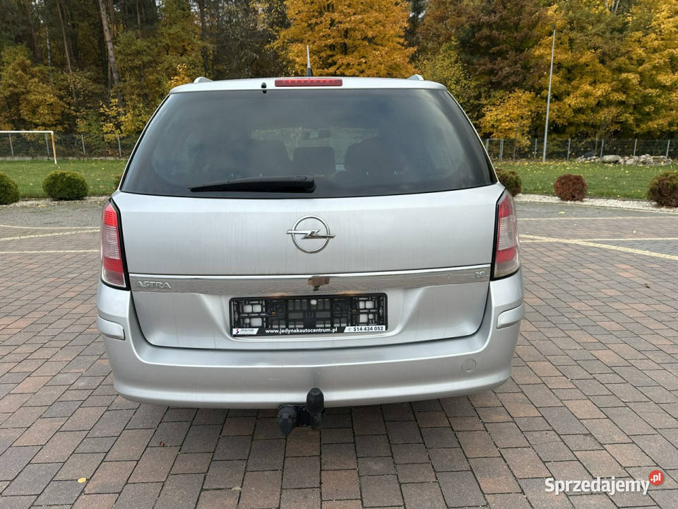 Opel Astra ładna H 20042014 manualna Lipówki