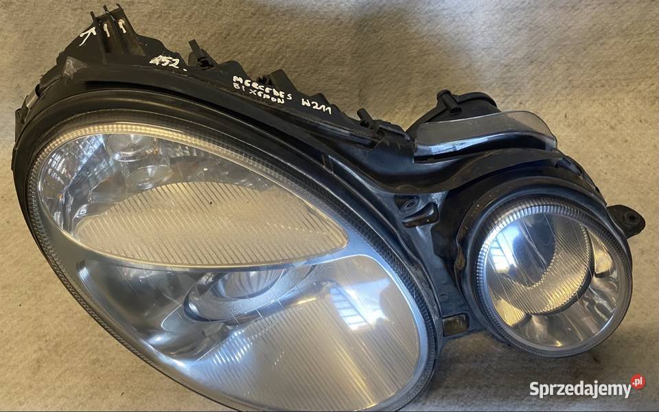 MERCEDES E KLASA W211 REFLEKTOR PRAWY BIXENON EU Jasienica
