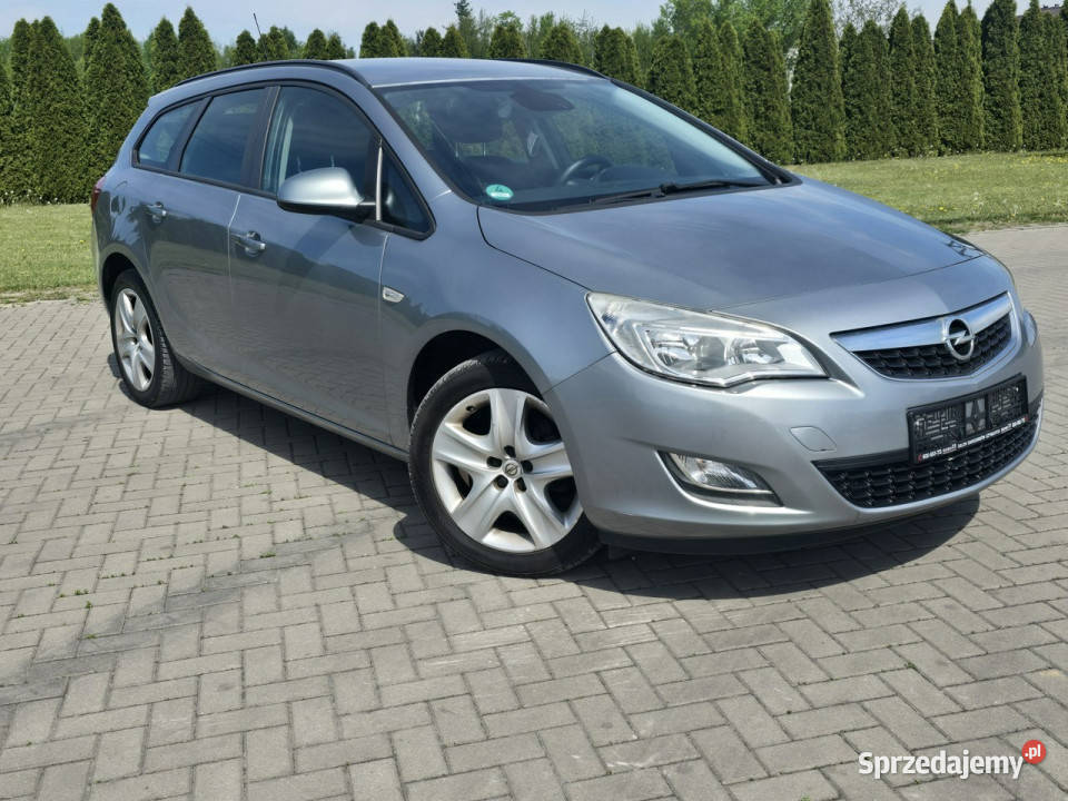 Opel Astra Sports Tourer 14 Benz łódzkie Kutno