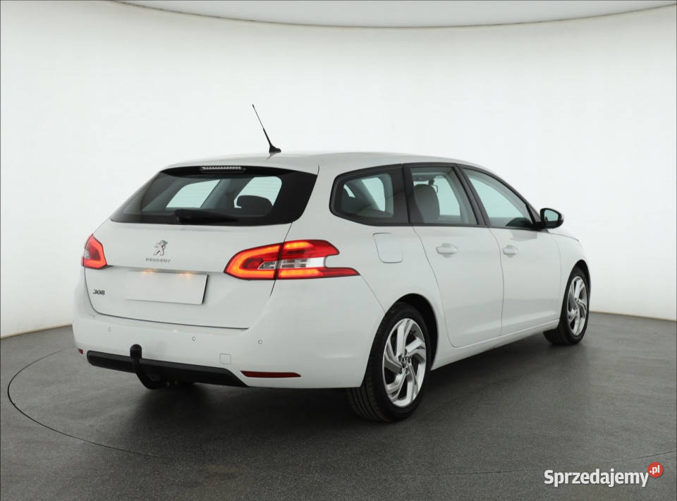 Peugeot 308 12 PureTech manualna sprzedam