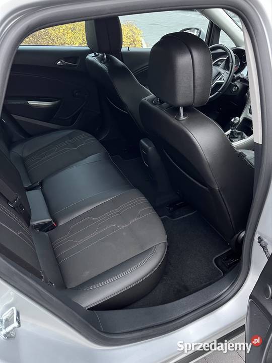 Opel Astra J 17 CDTI 2012 sprowadzony Radom