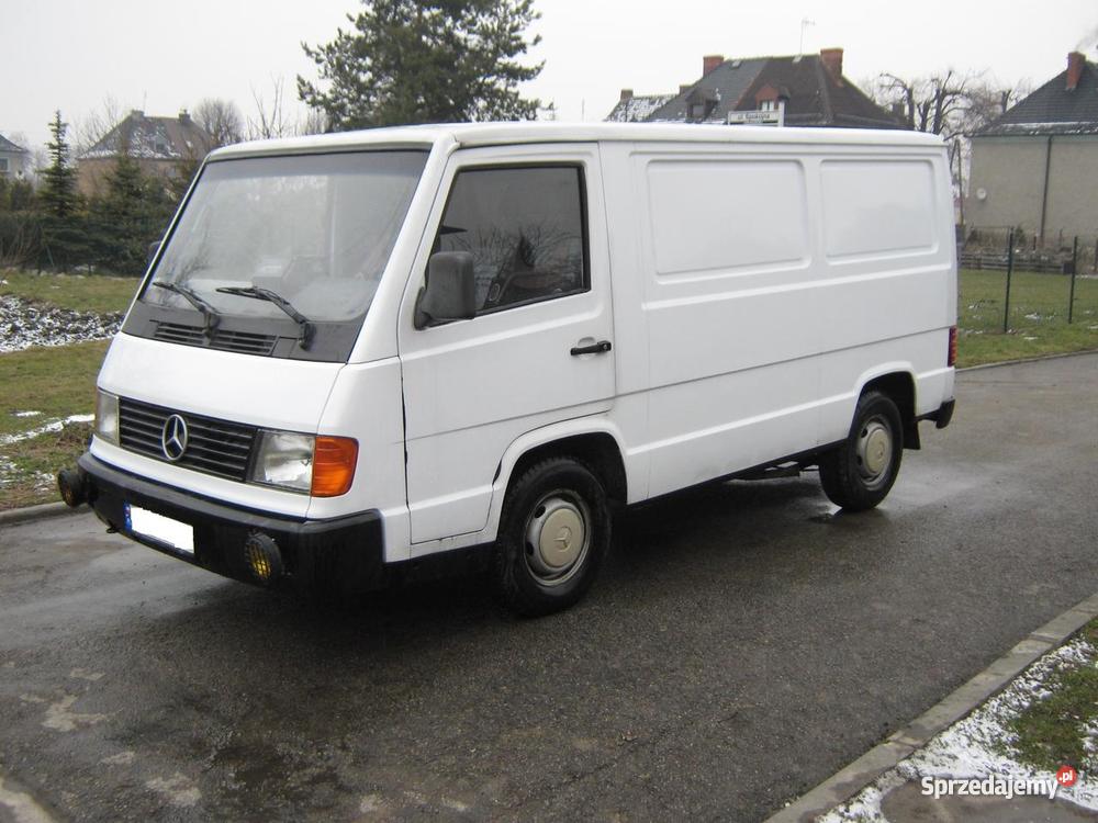 Mercedes MB100 Blaszak Chałupki