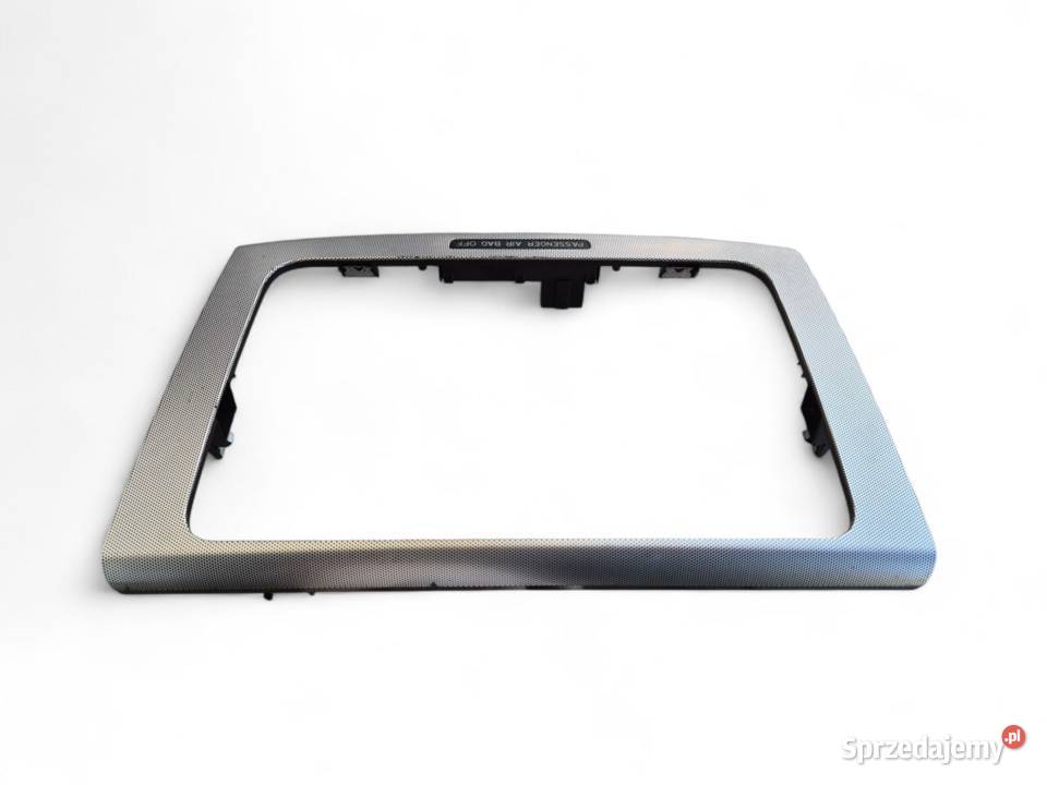 RAMKA KONSOLI OSŁONA RADIA VW PASSAT B6 osobowe Działoszyce