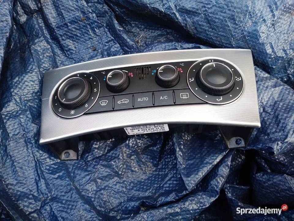 Mercedes w203 panel nawiewu 2038303485 Strzelce Krajeńskie