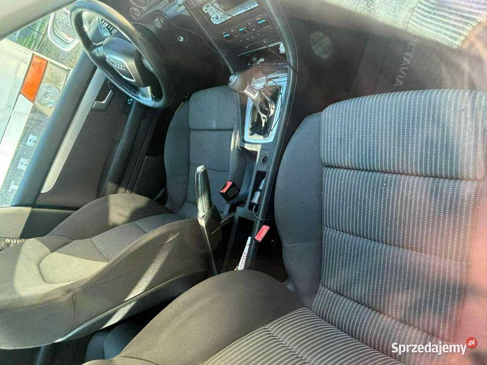 Audi a4b7 20 Tdi srebrny A4 Prabuty