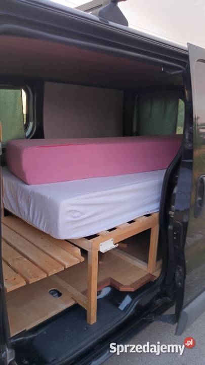 Opel Vivaro długi Long L2H1 2011 Silnik 20 CDTI Opel Samochody dostawcze