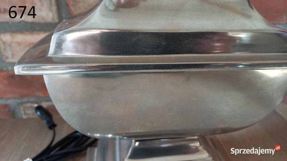 Lampka metalowa niklowana Srebrna Stołowa zachodniopomorskie Gawroniec