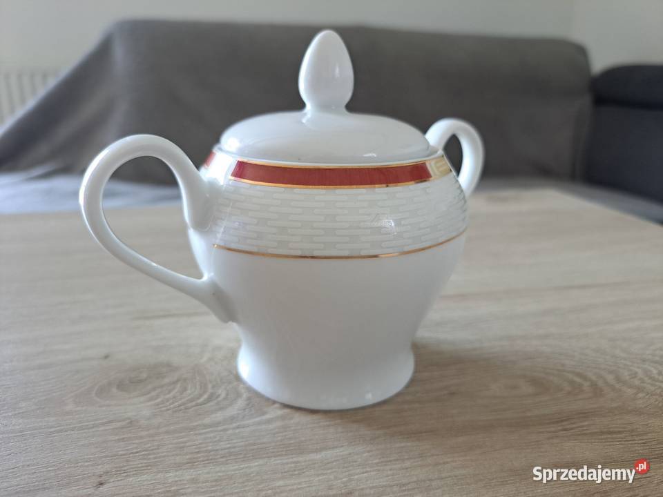 Cukierniczka porcelanowa z czasów PRLu WAZA Radom