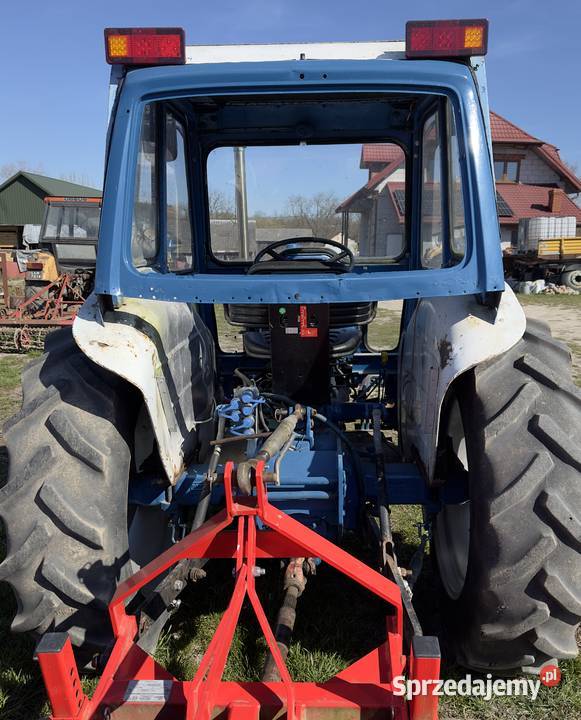 Ciągnik Ford 2000 Ciągniki Józefów nad Wisłą sprzedam