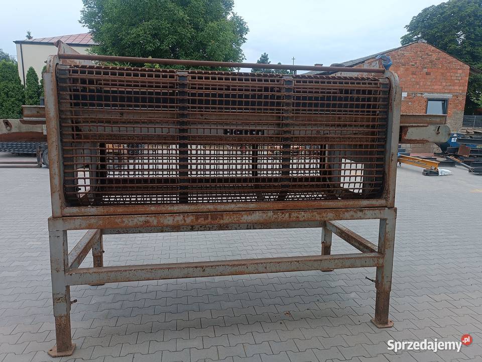 Odsiewacz ziemi separator przesiewacz taśmowy Huta