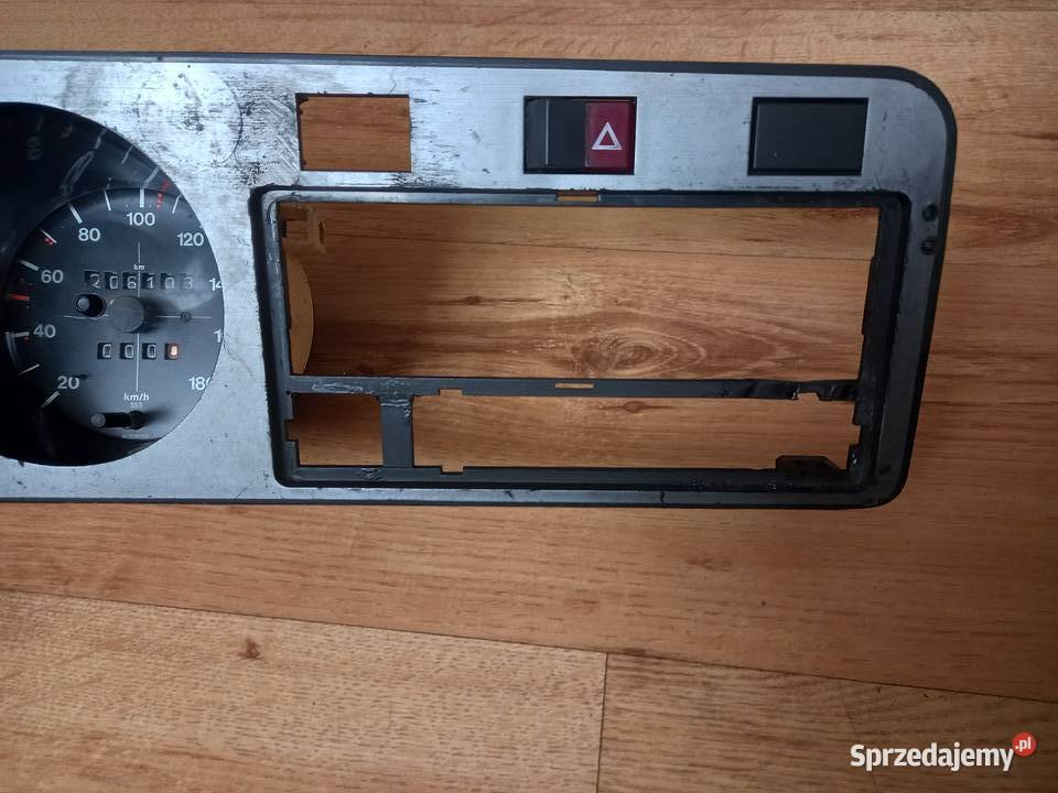 VW GOLF I zegary kratka kokpitu wielkopolskie Bukownica