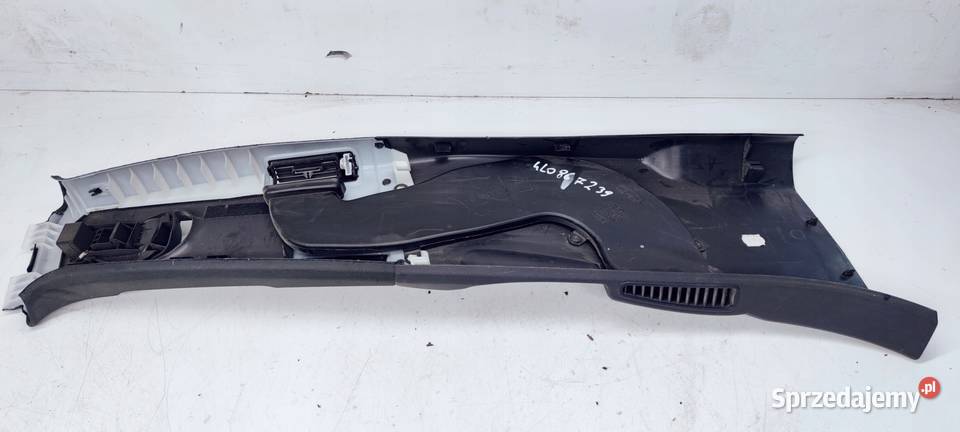 OSŁONA SŁUPKA B LEWA AUDI Q7 4L0867239 S LINE osobowe Przystajń