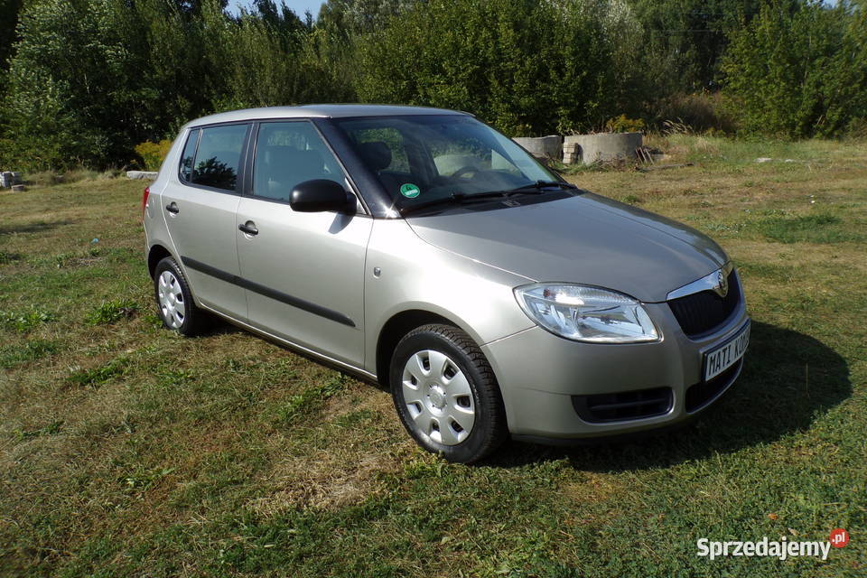 Skoda Fabia II 12 Benz 60 Klima Ładny Stan elektryczne szyby Motoryzacja Piła sprzedam