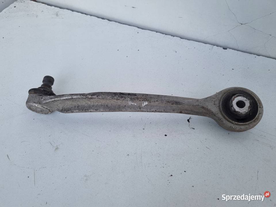 Audi A4 B5 Passat B5 PRZEDNI LEWY GÓRNY WAHACZ osobowe lubelskie Rudka